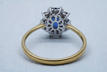 Load image into Gallery viewer, Oval Cut Blue Sapphire