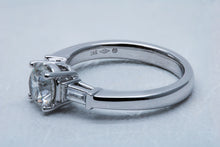Load image into Gallery viewer, Engagement Ring