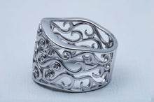 Load image into Gallery viewer, Dress Ring