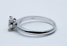 Load image into Gallery viewer, Solitaire Diamond Ring