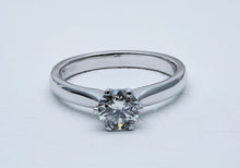 Load image into Gallery viewer, Solitaire Diamond Ring