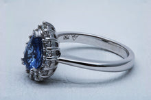 Load image into Gallery viewer, Pear cut Ceylon Sapphire Ring